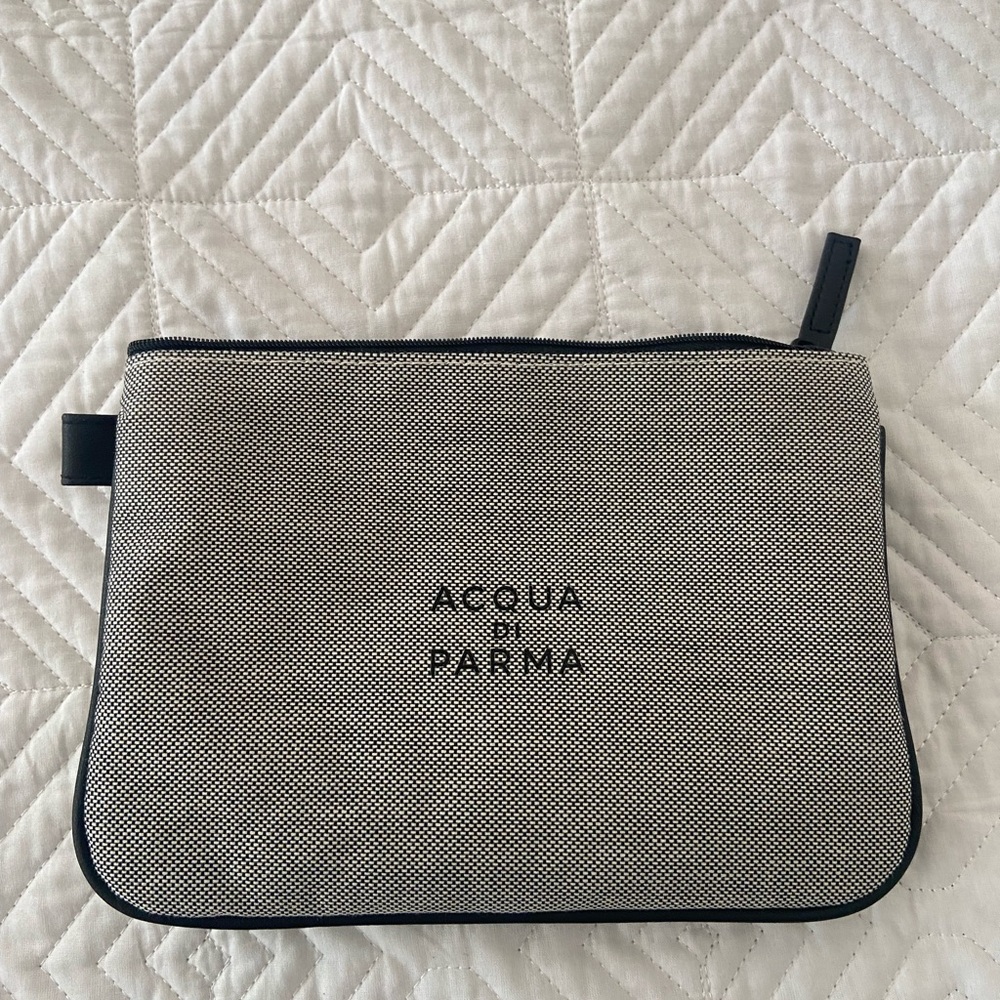 Acqua di Parma Elegant Black Pouch 8 1/4 x 6 inches